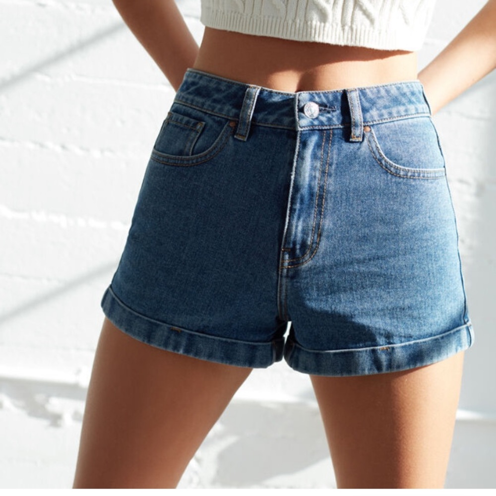 PacSun Janis Blue Denim Mom Shorts 26